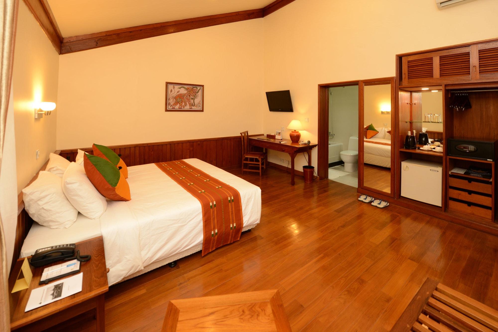 Bagan Thiripyitsaya Sanctuary Resort Zewnętrze zdjęcie