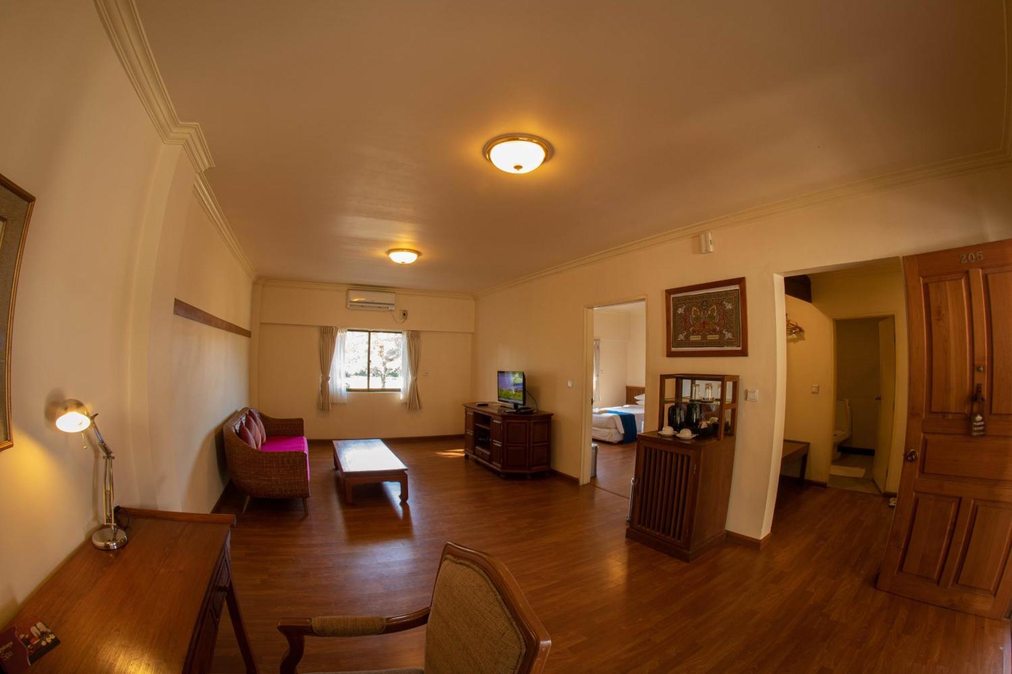 Bagan Thiripyitsaya Sanctuary Resort Zewnętrze zdjęcie