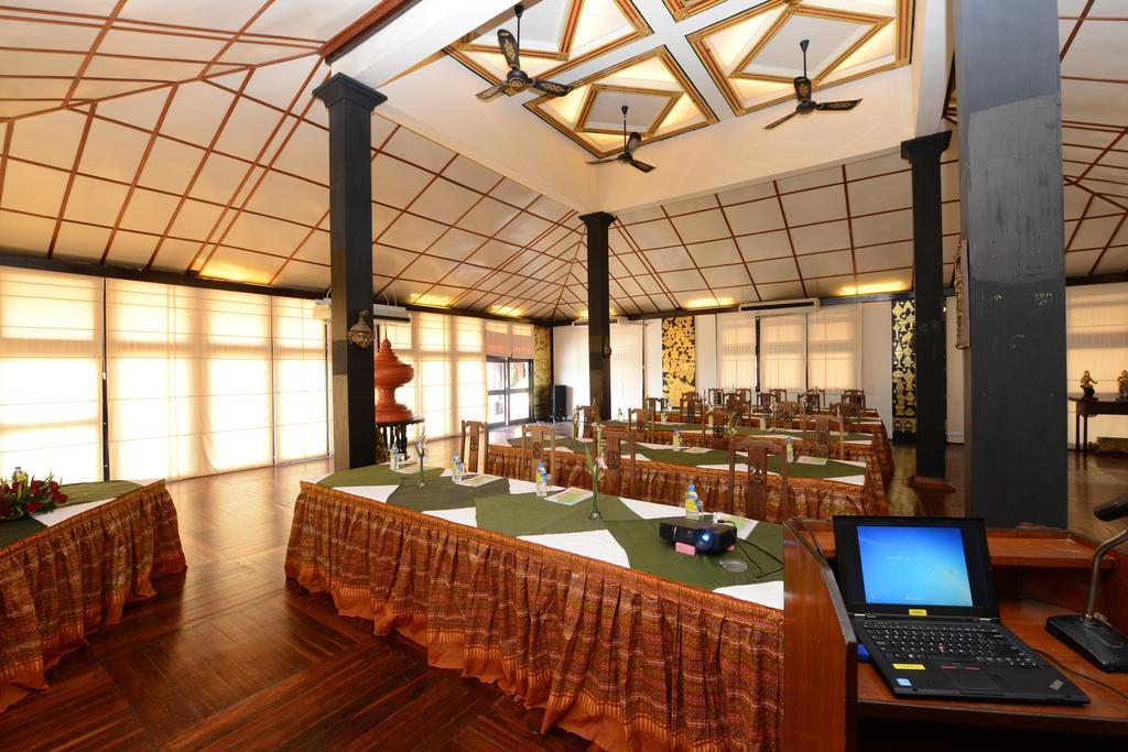 Bagan Thiripyitsaya Sanctuary Resort Zewnętrze zdjęcie